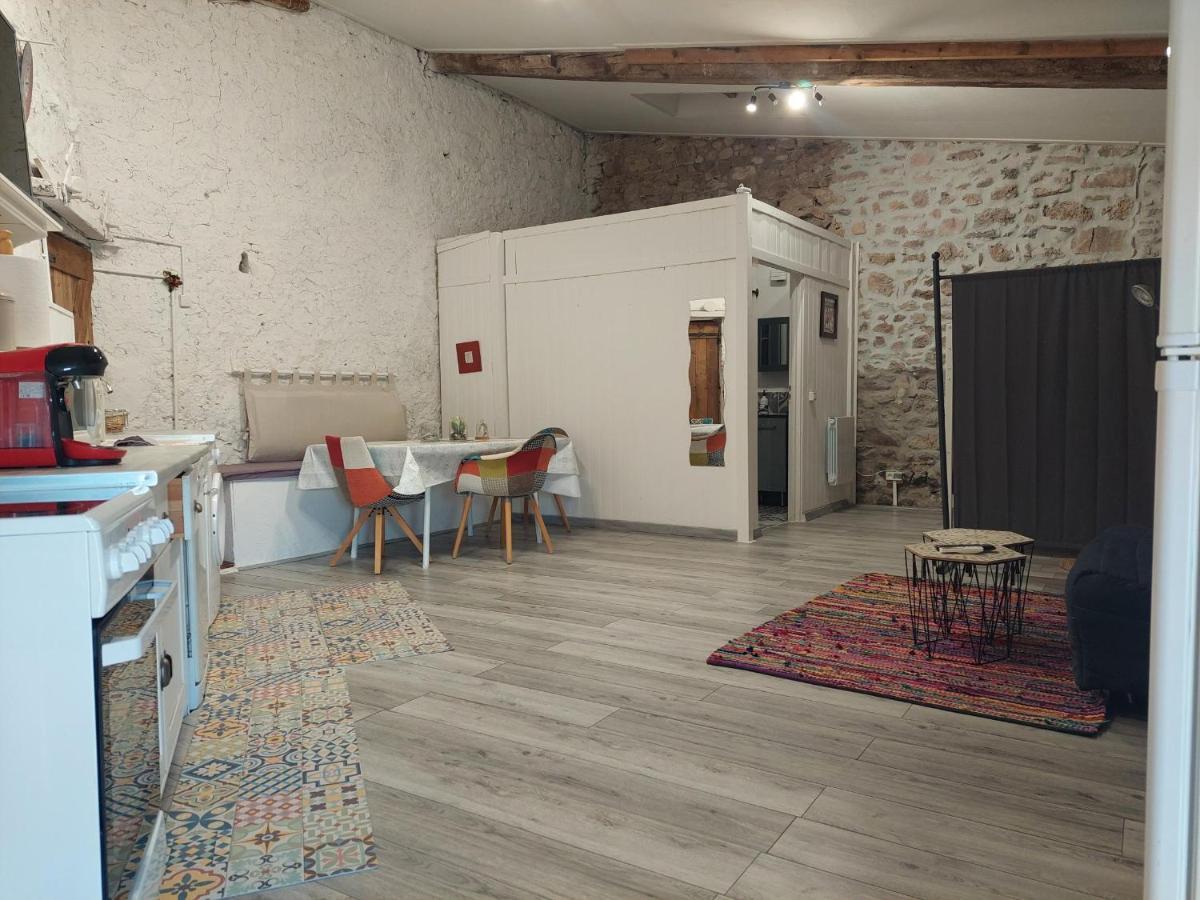 Gite Studio Les Maisons De Gaia Tuchan ภายนอก รูปภาพ